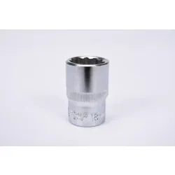 YATO NASADKA 1/2" 18 MM 12-KĄTNA KRÓTKA